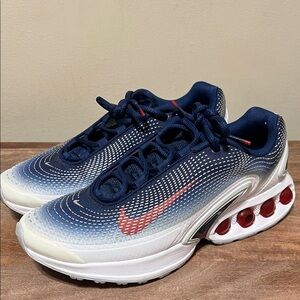 LIKE NEW 💥 NIKE AIR MAX 💥
